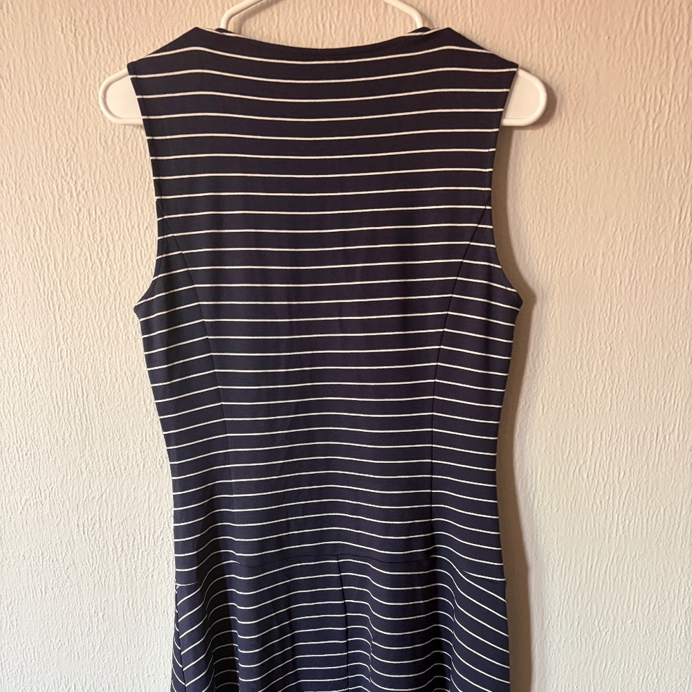 Theory Dress Striped Fitted with Zipper in the Front, Size 8 Summer Beach City